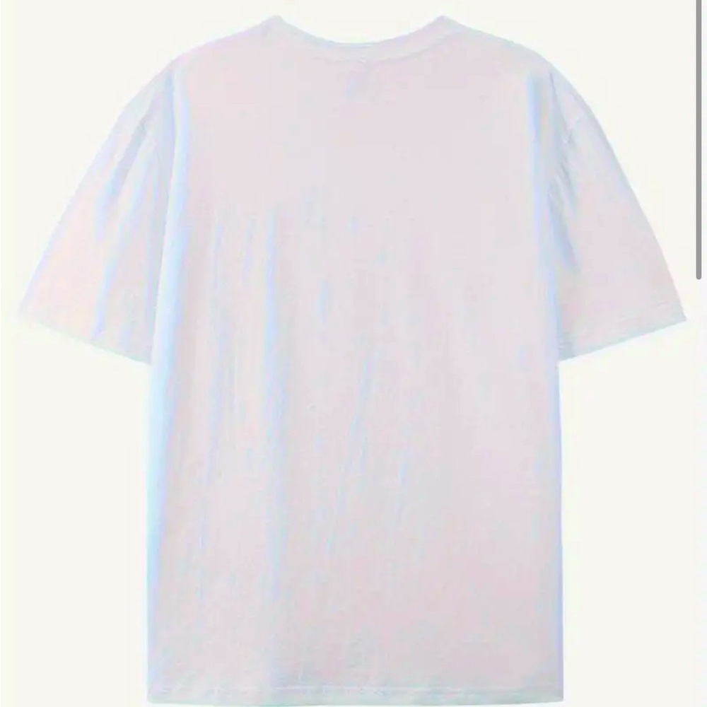 White y2k shirt with nice new graphic design brand new never worn good price l!